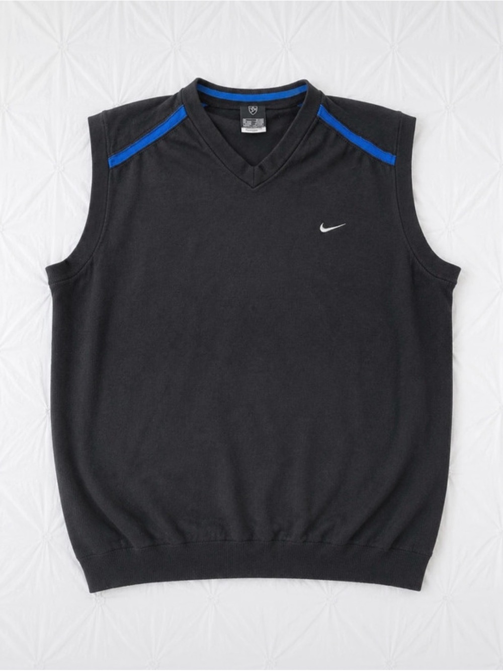 Vintage Nike Men’s Black V-Neck golf Fit Dry- XL